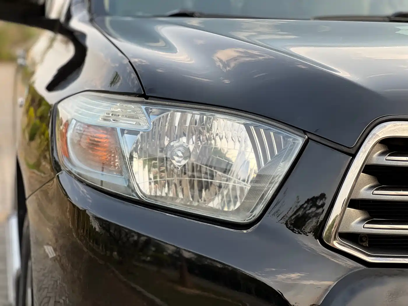Toyota Highlander 2011 2.7L 2WD 7-seat Luxury Navigation фото 18