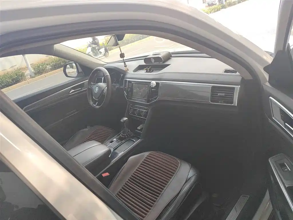 Volkswagen Teramont 2019 330TSI 2WD Luxury China VI фото 20