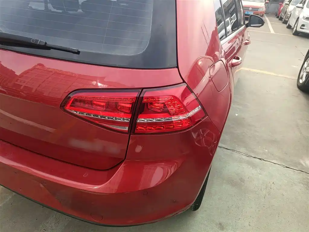 Volkswagen Golf 2015 1.4TSI Automatic Comfort фото 24