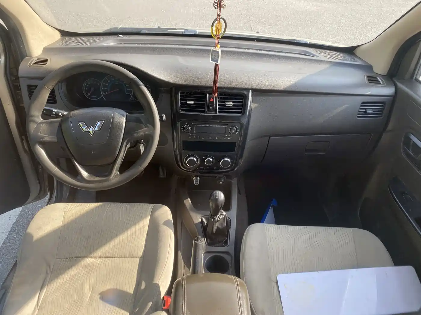 Wuling Motors Wuling Rongguang V 2015 2015 1.5L Standard