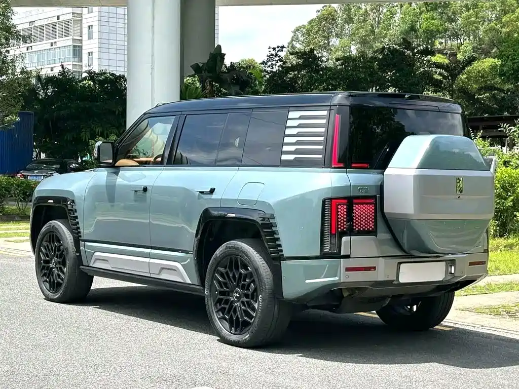 Yangwang U8 2024 2023 Luxury Edition