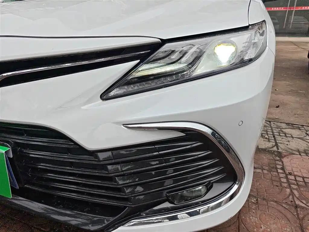 Toyota Camry 2021 2.0G Luxury Edition фото 24