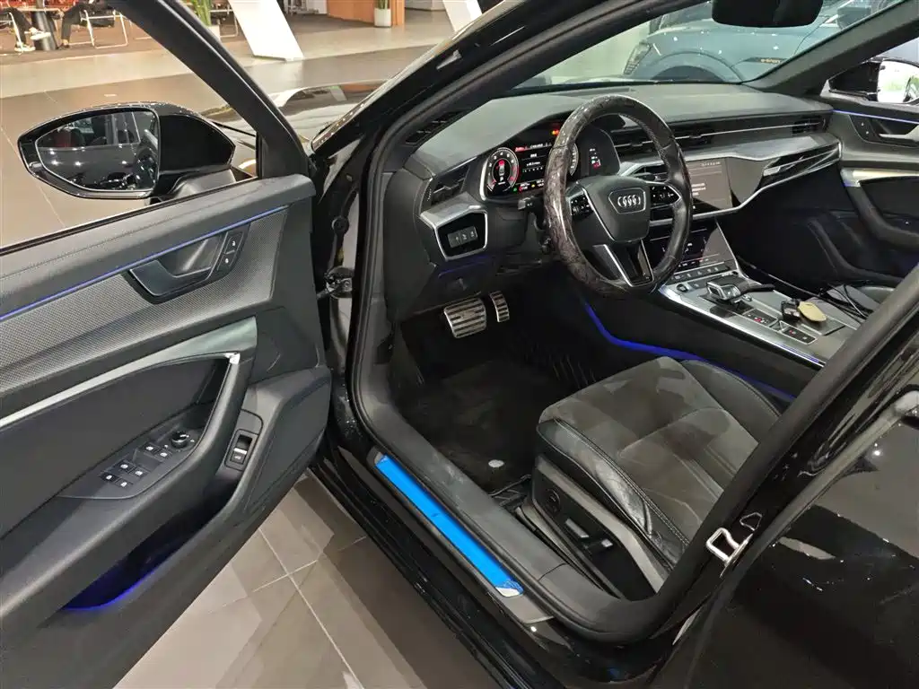 Audi A6L 2022 40 TFSI Luxury Dynamic фото 12