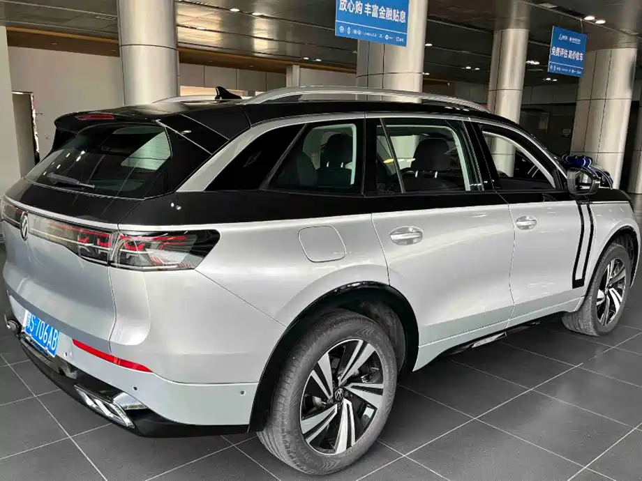 Volkswagen Talagon 2023 380TSI 4WD R-Line Touring Edition фото 3