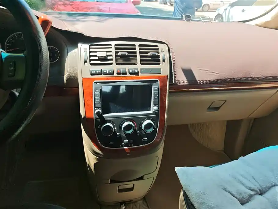 Buick GL8 2013 2.4L Executive Edition фото 13