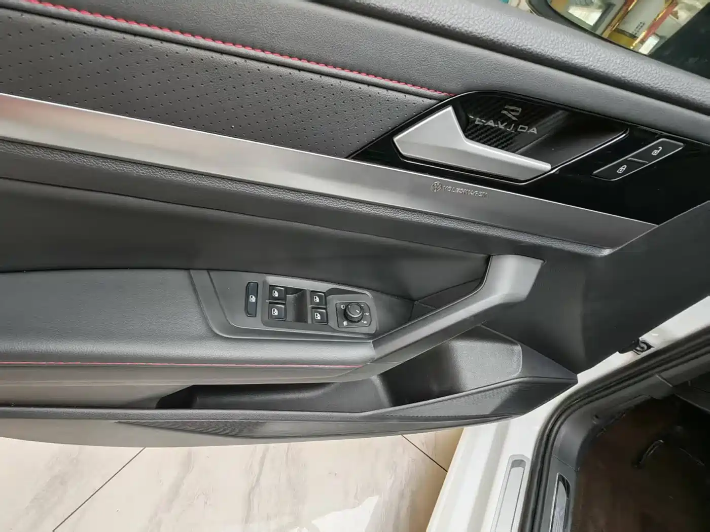Volkswagen Lavida 2023 280TSI DSG Starlight Comfort Edition фото 17