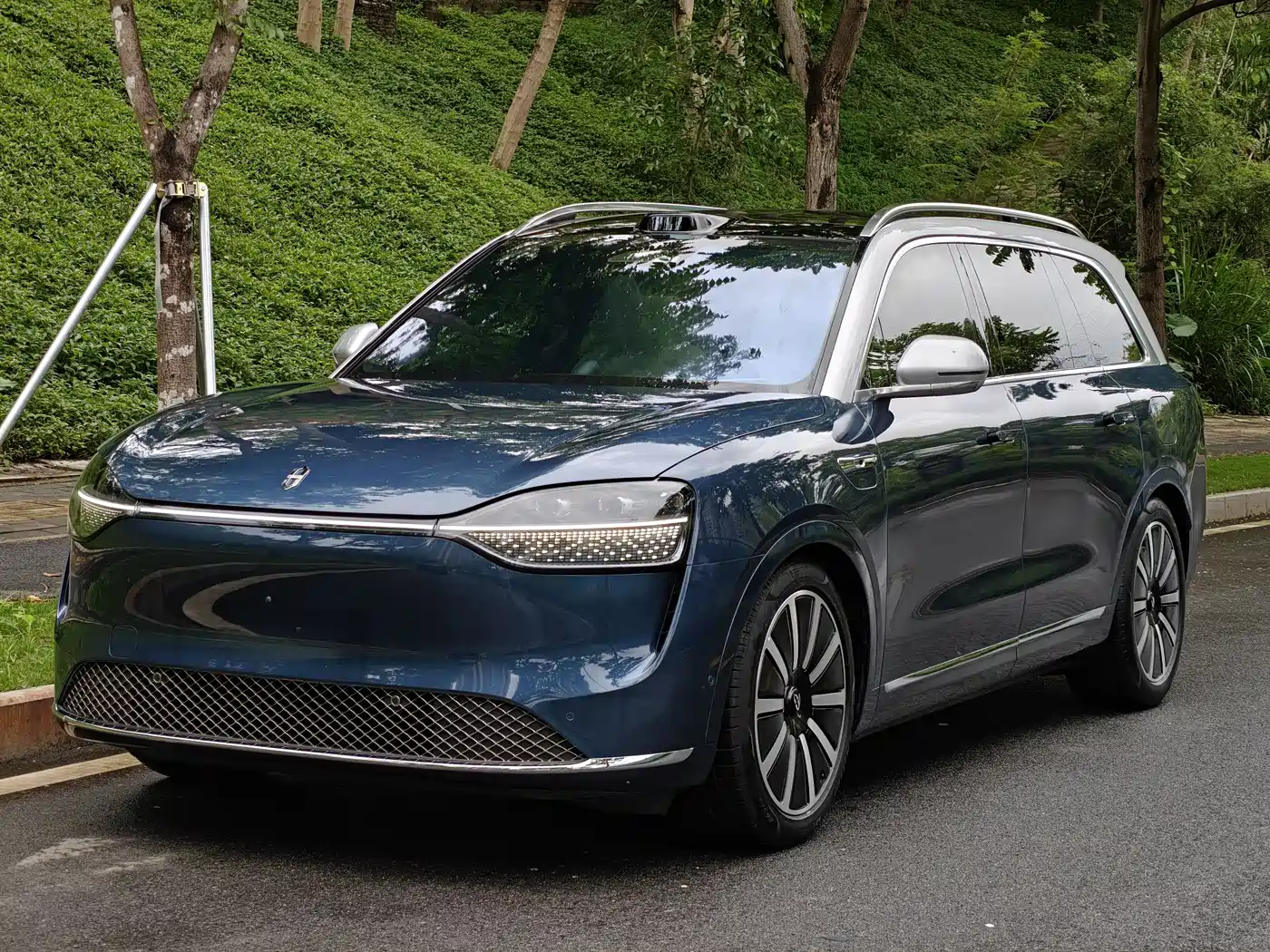 AITO Wenjie AITO M9 2024 Pure Electric Max Edition 100kWh 6-Seater