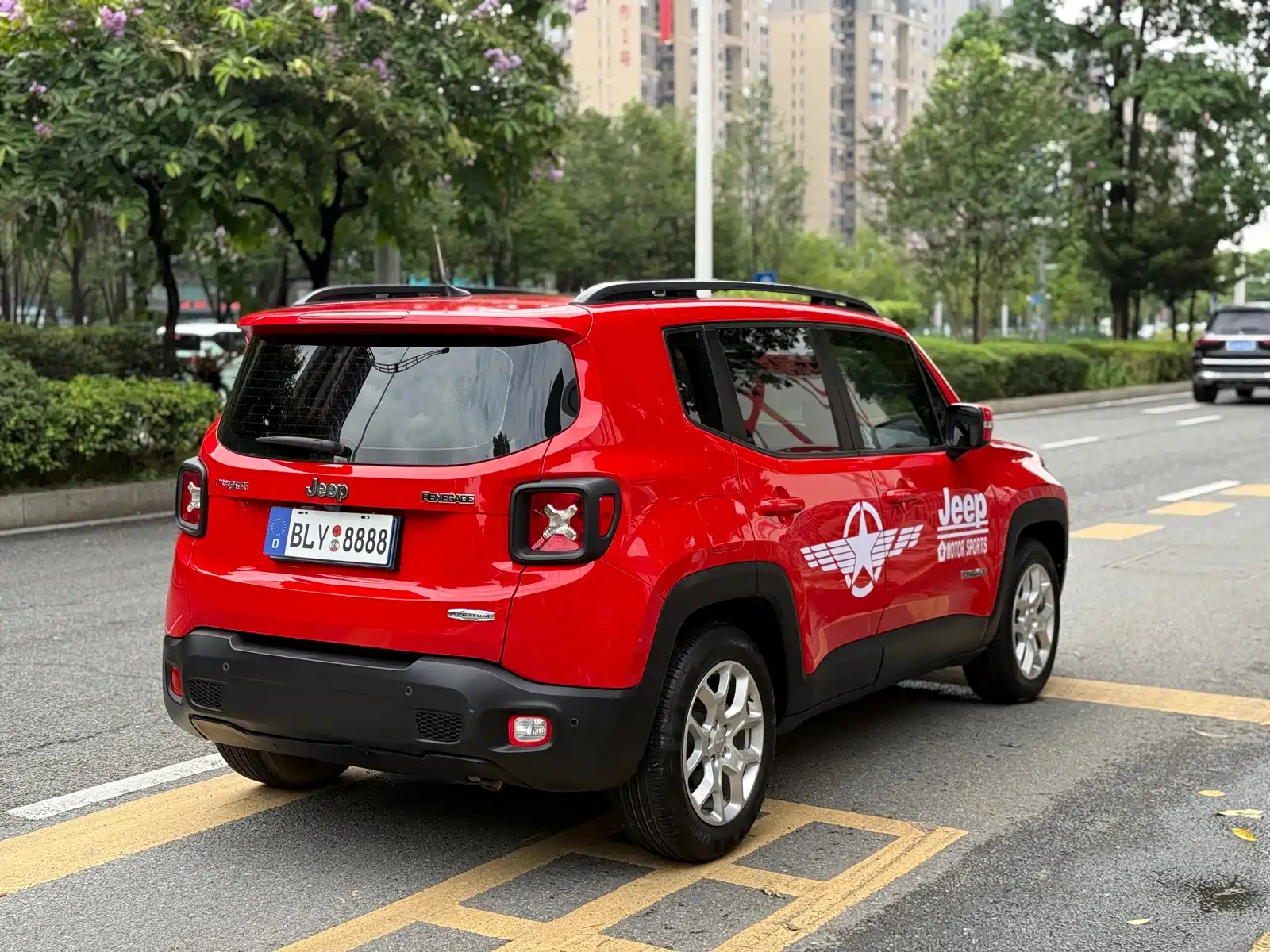 Фото 6 - Jeep Renegade