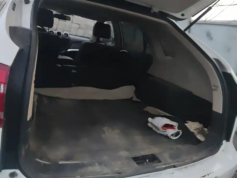 BYD Tang New Energy 2015 2.0T 4WD Flagship фото 4