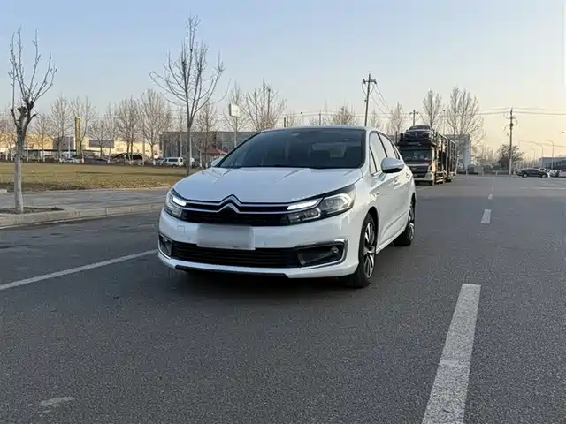 Citroën Citroën C4L 2016 1.6T Automatic Elite Edition