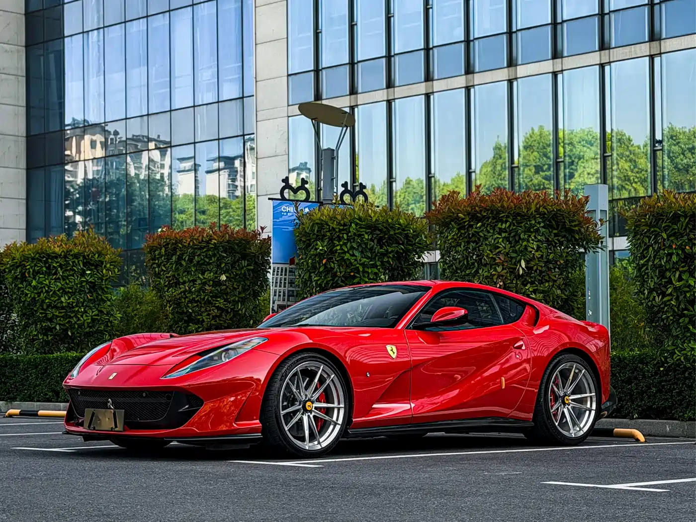 Ferrari 812 2017 6.5L Superfast фото 3