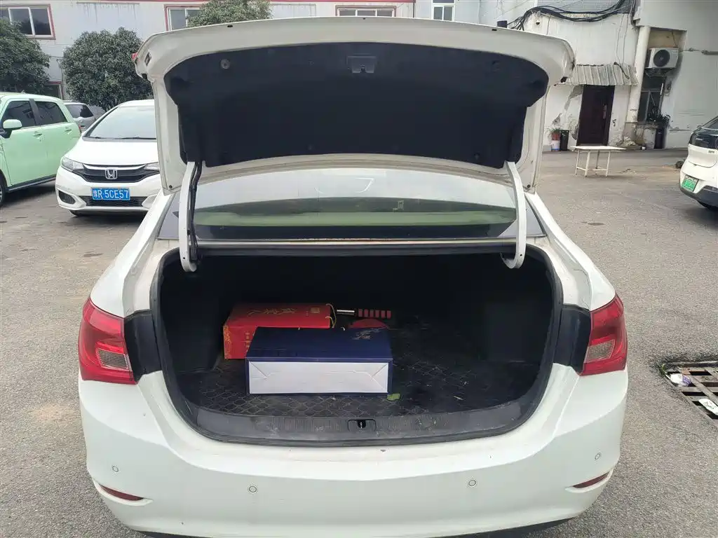 Buick Excelle 2017 15N Automatic Elite фото 19