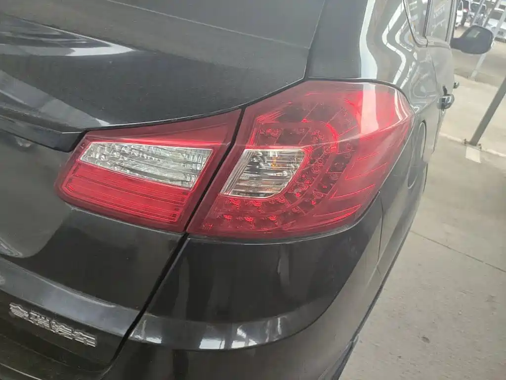 Chery Tiggo 5 2015 2014 2.0L CVT Family Comfort Edition