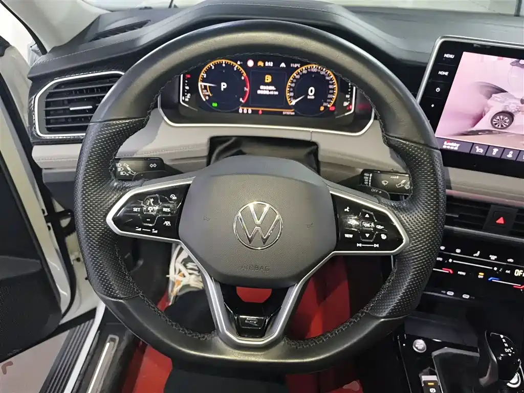 Volkswagen Tayron X 2023 330TSI 2WD Premium High-Performance Edition фото 7
