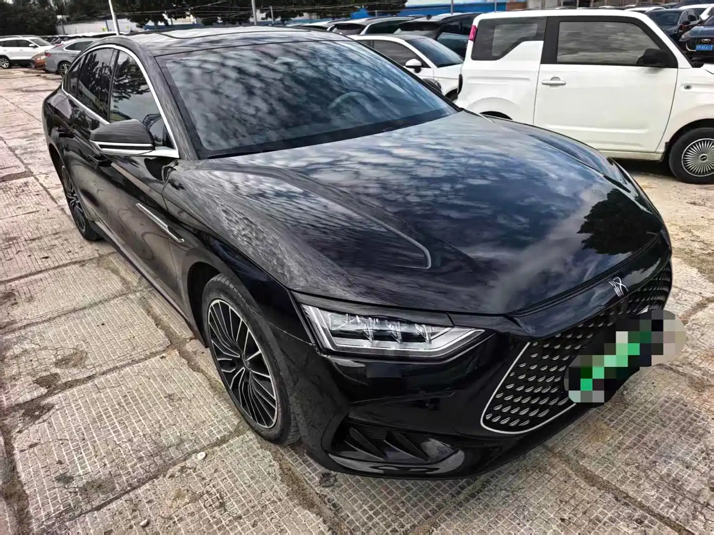 BYD Han 2023 DM-i Champion Edition 121KM Premium фото 3