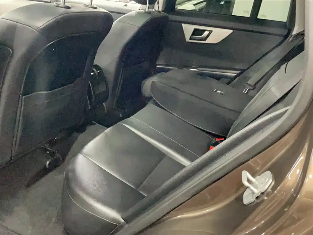 Mercedes-Benz GLK-Class 2014 GLK 260 4MATIC Dynamic фото 18