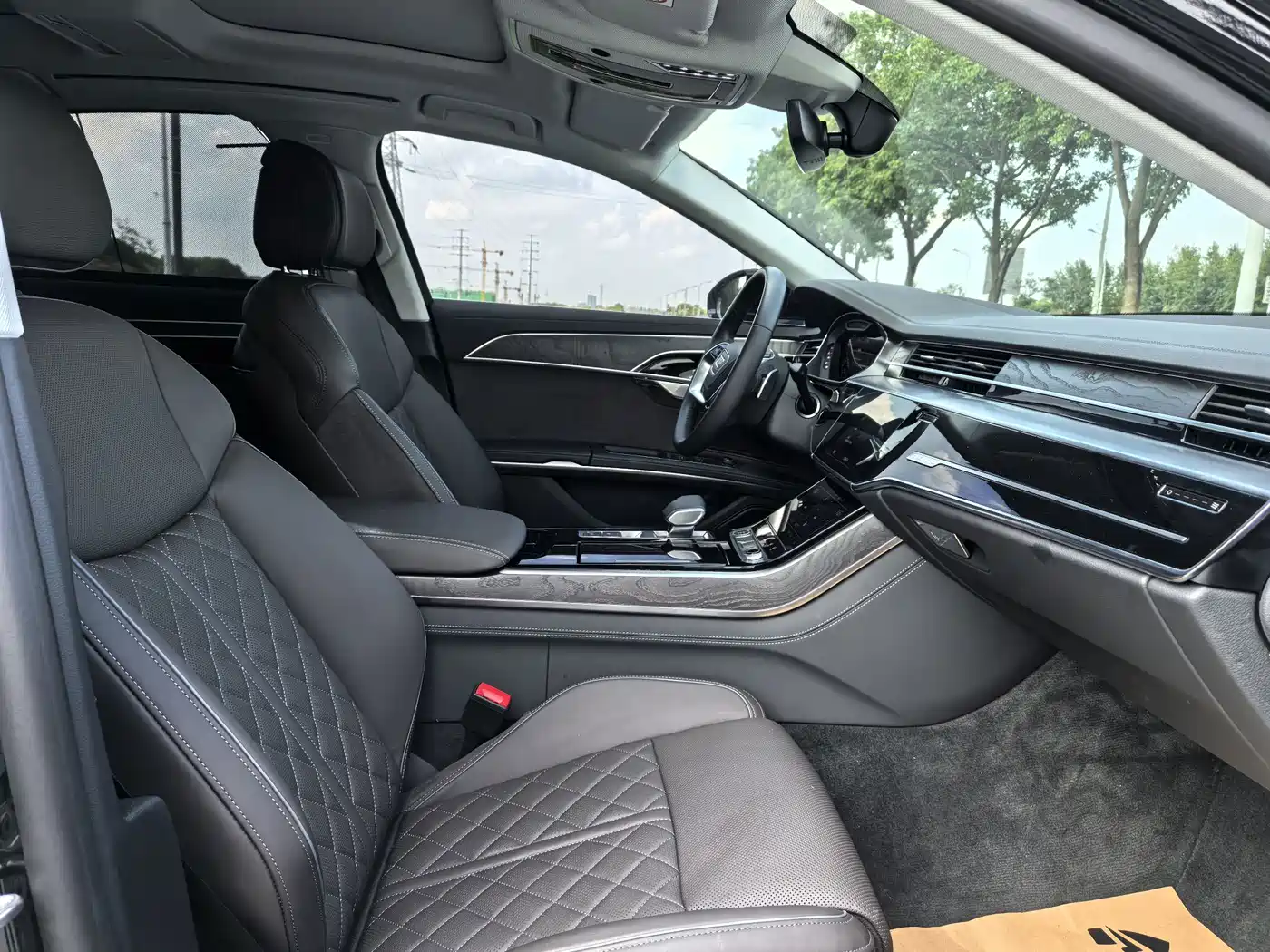 Audi A8 2024 2023 A8L 50 TFSI quattro Exclusive
