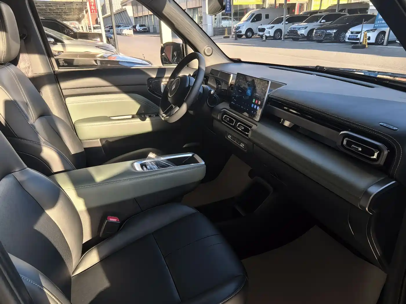 BAOJUN YUE ALSO PLUS