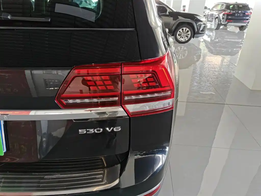 Volkswagen Teramont 2019 530 V6 AWD Flagship Edition China V фото 8