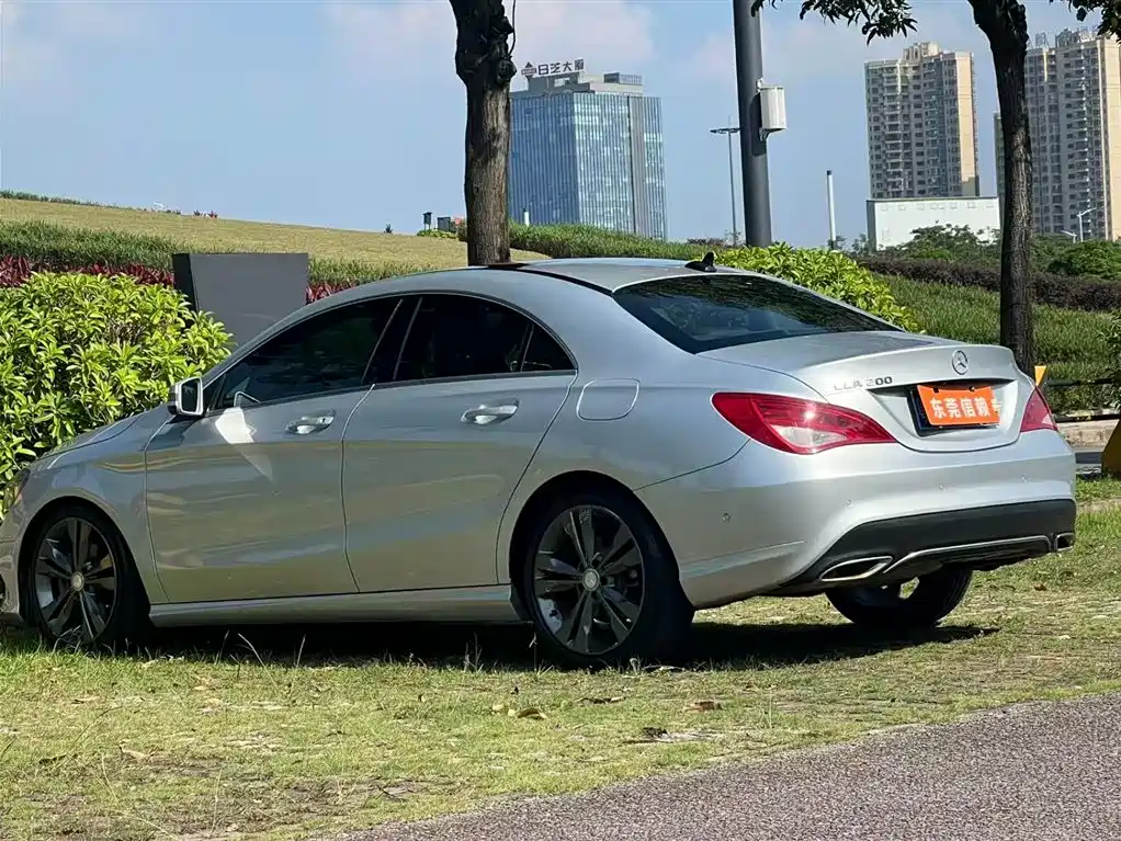 Mercedes-Benz CLA (Import) 2016 CLA 200 Sport фото 6