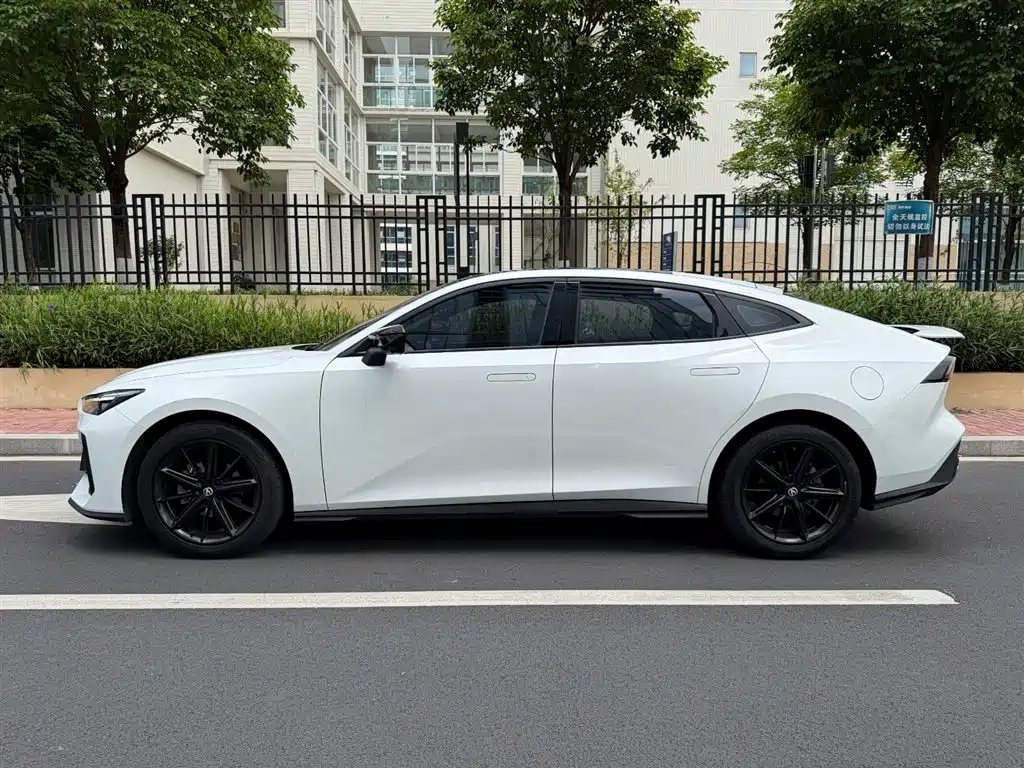 CHANG'AN UNI-V