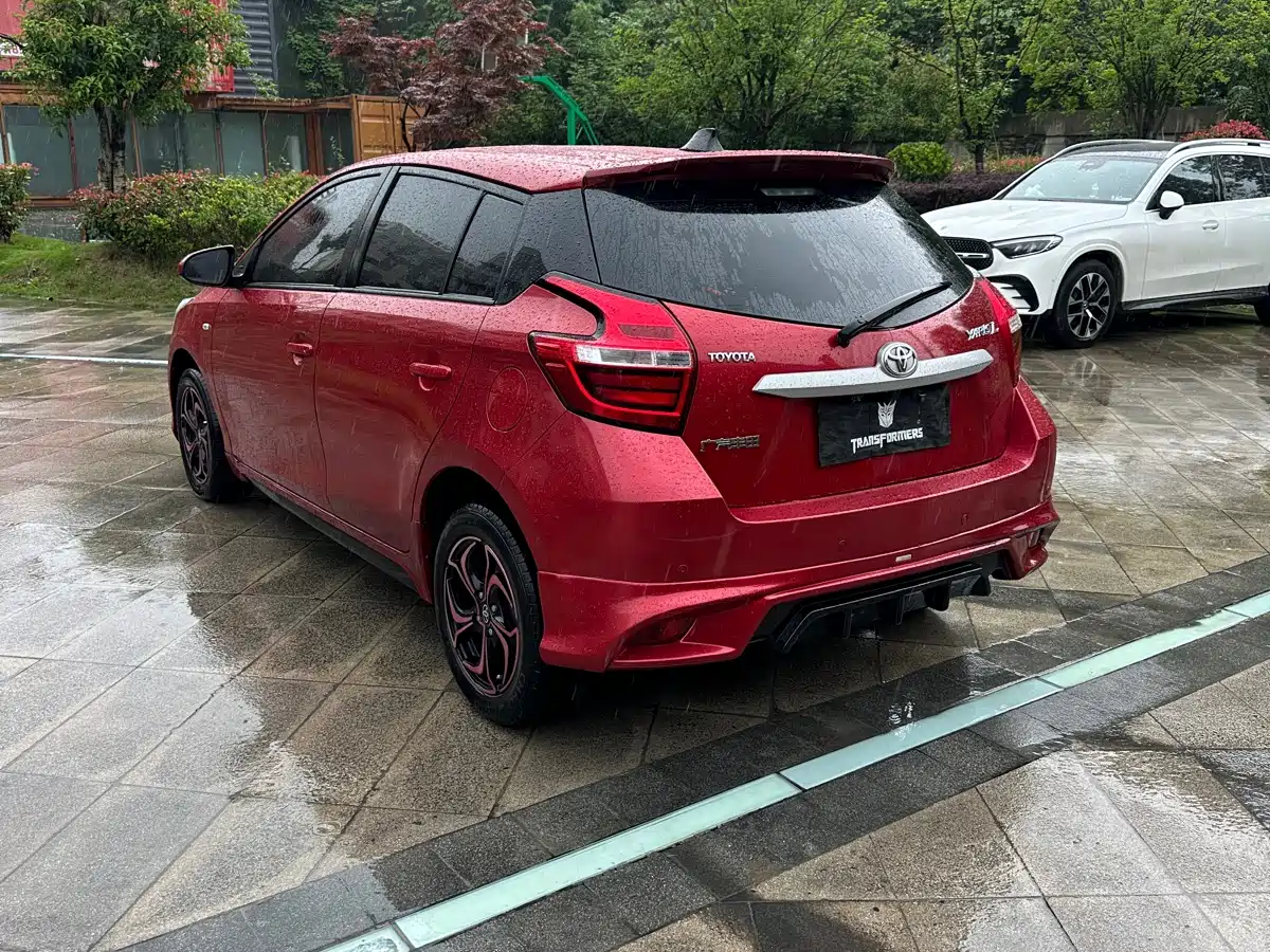 Toyota YARiS L Zhi Xuan 2016 Facelift 1.5E CVT Charming Edition фото 5