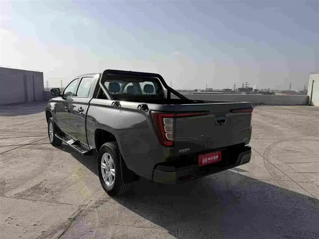 Sinotruk Bosheng 2026 2024 Commercial 2.0T Manual Diesel 2WD Long Wheelbase Youth Edition