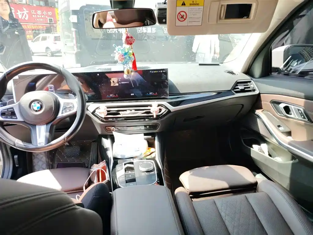 BMW 3 Series 2023 320Li M Sport Package фото 5