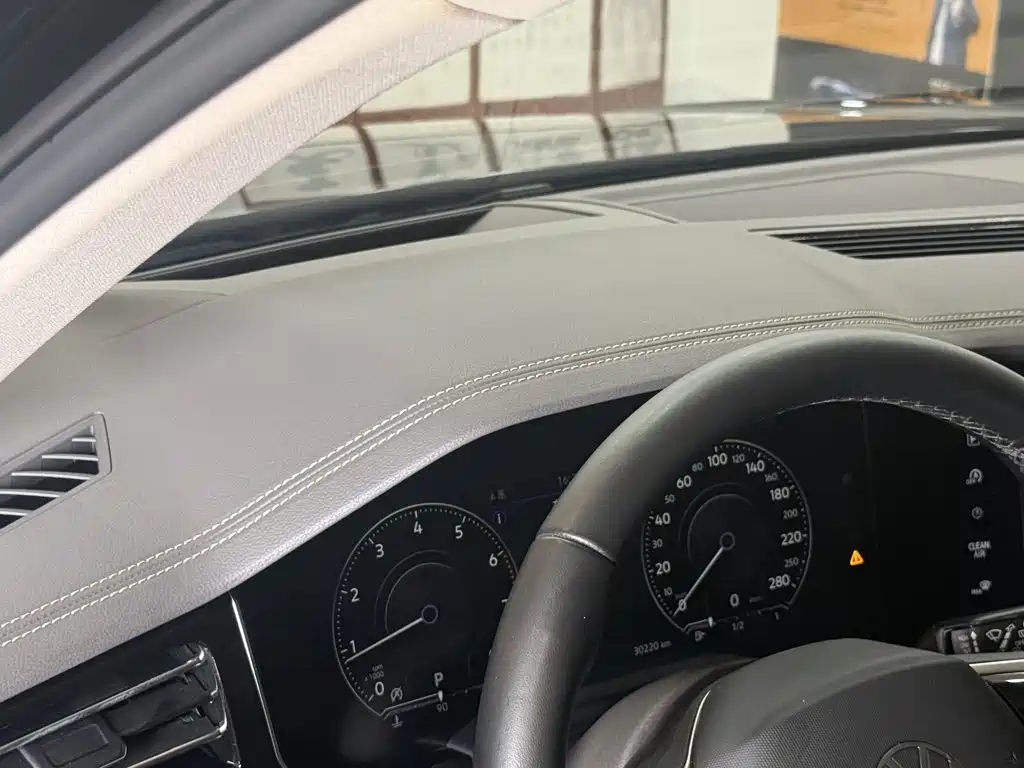 Volkswagen Touareg 2022 2022 2.0TSI Rui Shang Edition