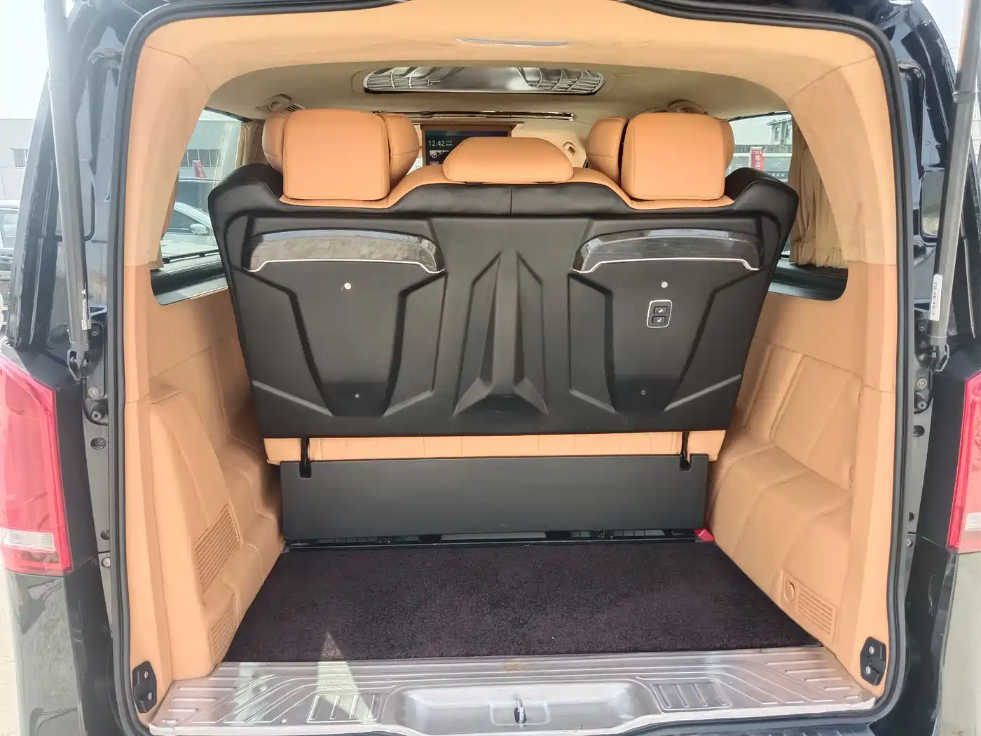 Mercedes-Benz Vito 2021 2.0T Elite 7-Seater фото 11