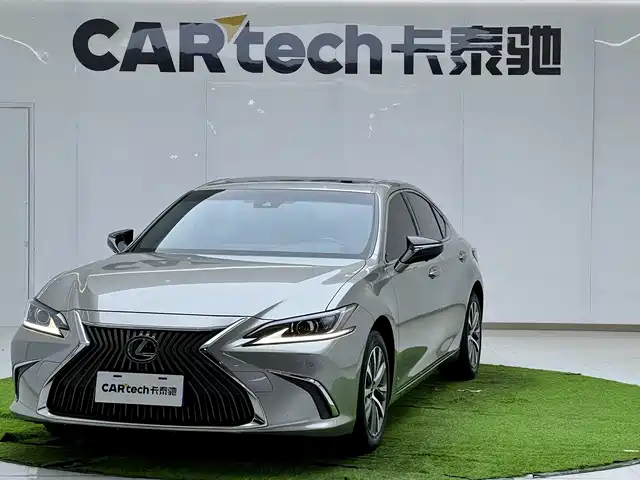 Lexus ES 200, Совершенство