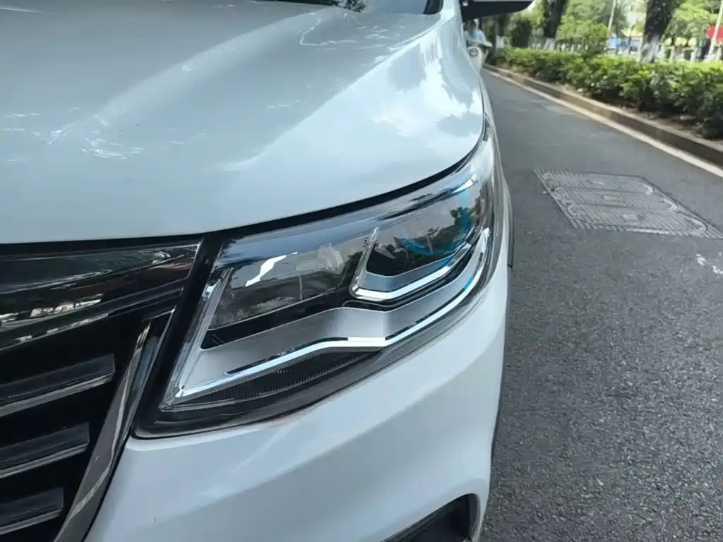 Dongfeng Fengxing Jingyi X6 2018 2017 Joy Series 1.5T Manual Luxury