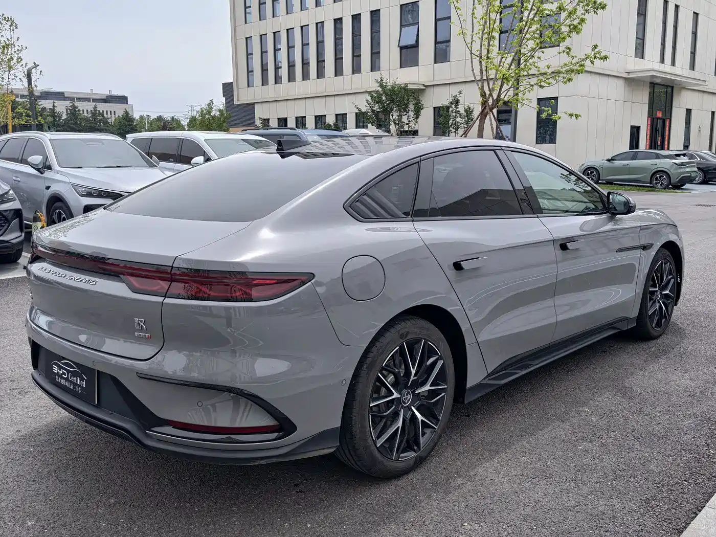 BYD Han 2025 DM-i Smart Driving Edition 125KM LiDAR Flagship фото 9