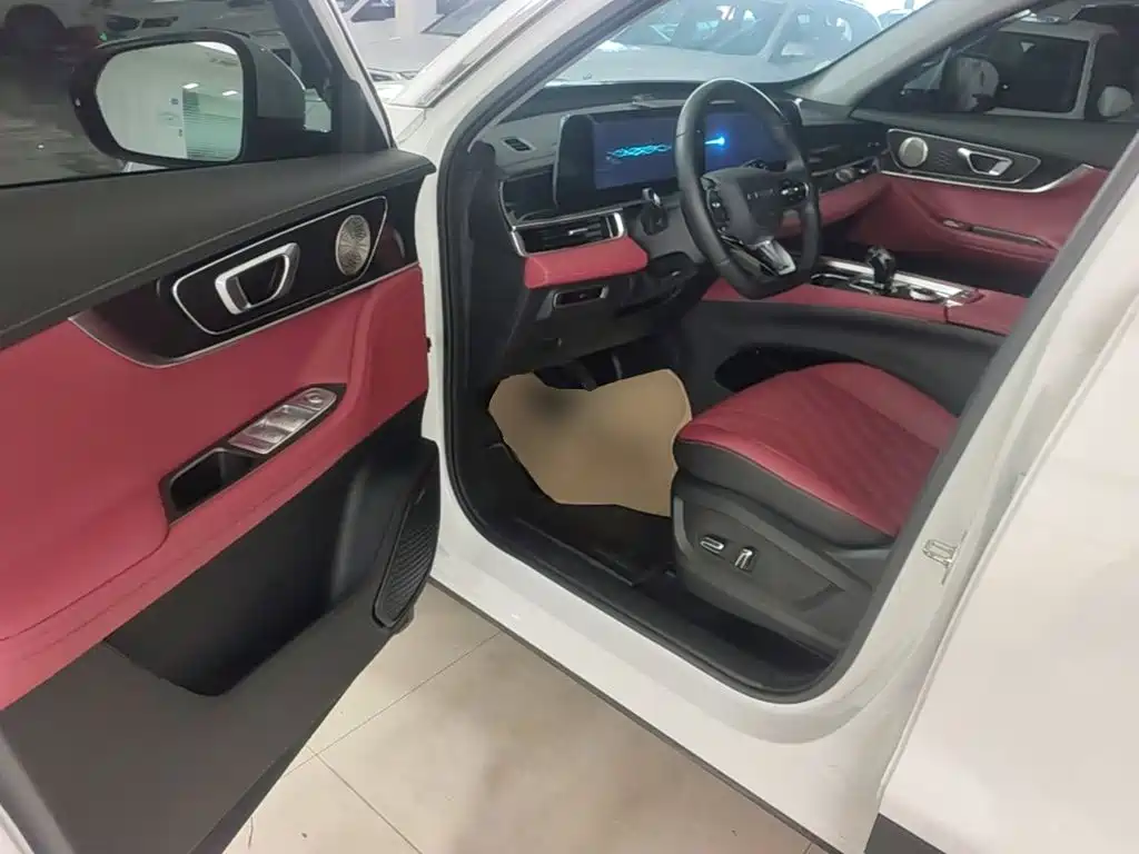Chery Tiggo 7 PLUS 2024 2023 Champion Edition 1.5TCI CVT Luxury