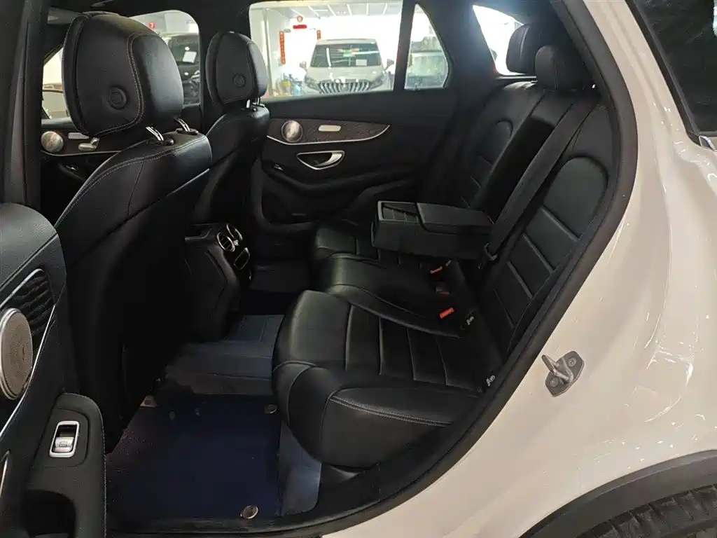 Mercedes-Benz GLC 2020 GLC 260 L 4MATIC Luxury фото 13