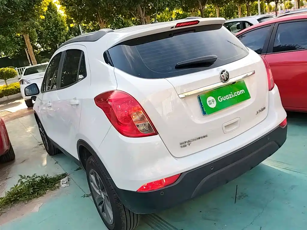 Buick Encore 2017 18T Automatic 2WD Urban Fashion фото 5