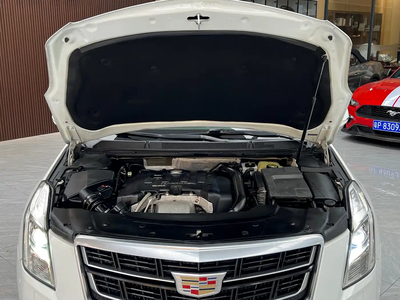Cadillac XTS 2016 28T Luxury фото 27