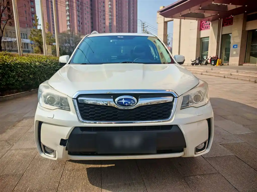 Subaru Forester 2013 2.5i Automatic Premium Edition фото 9