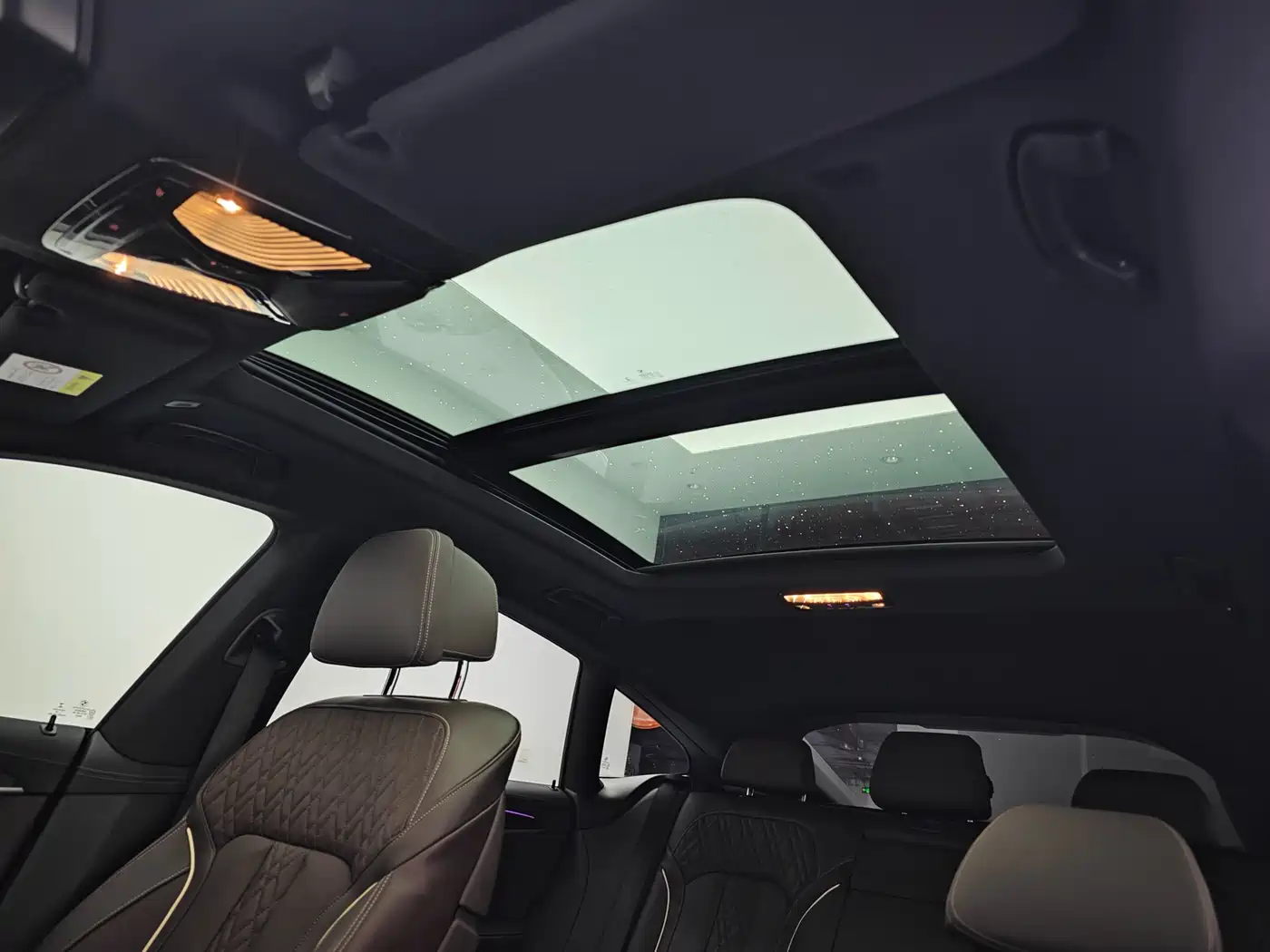 BMW 6 Series GT 2022 Model 630i M Sport Grand Tourer Edition фото 15