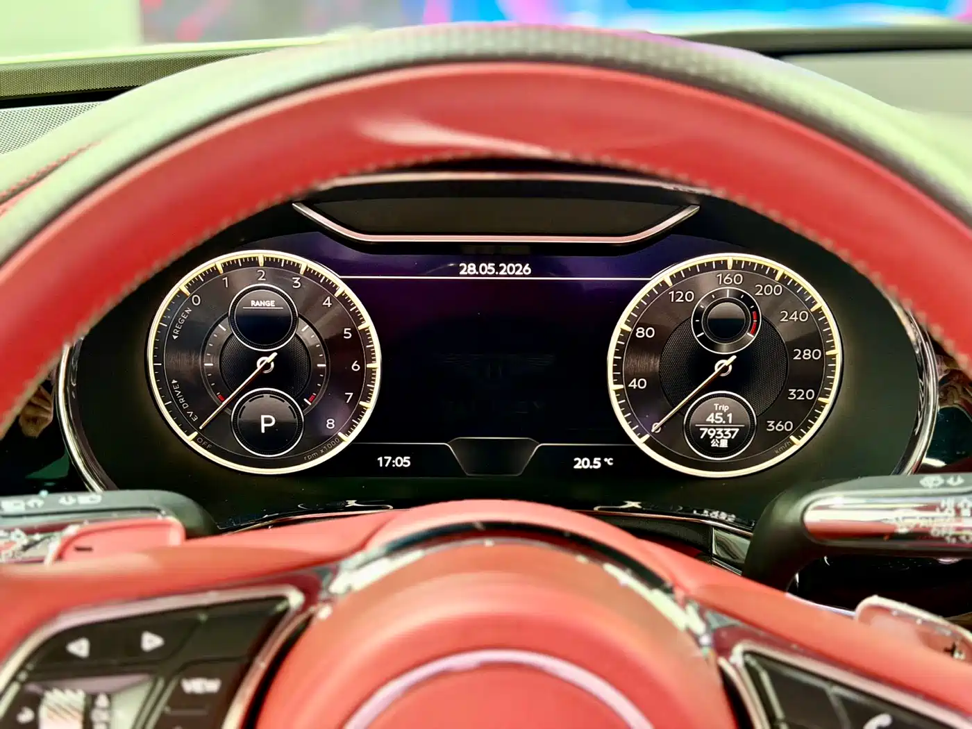 Bentley Flying Spur Plug-in Hybrid 2022 2.9T V6 Hybrid фото 11