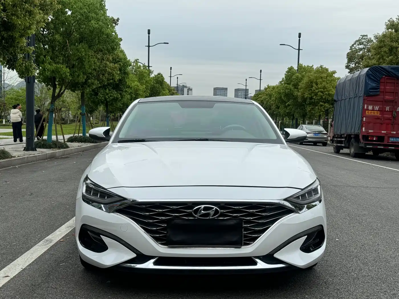 Hyundai Fista 2019 280TGDi Smart Speed Edition China VI фото 2