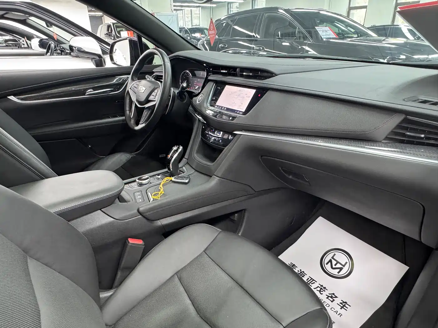 CADILLAC XT5