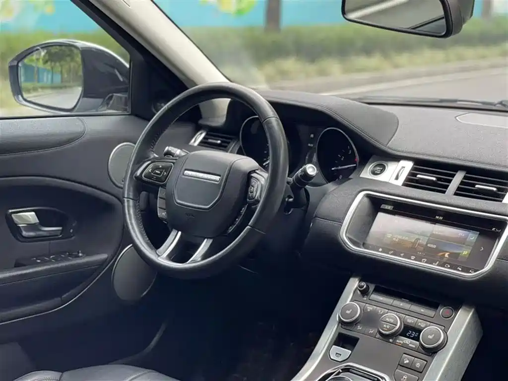 Land Rover Range Rover Evoque 2018 240PS SE Smart Edition фото 24