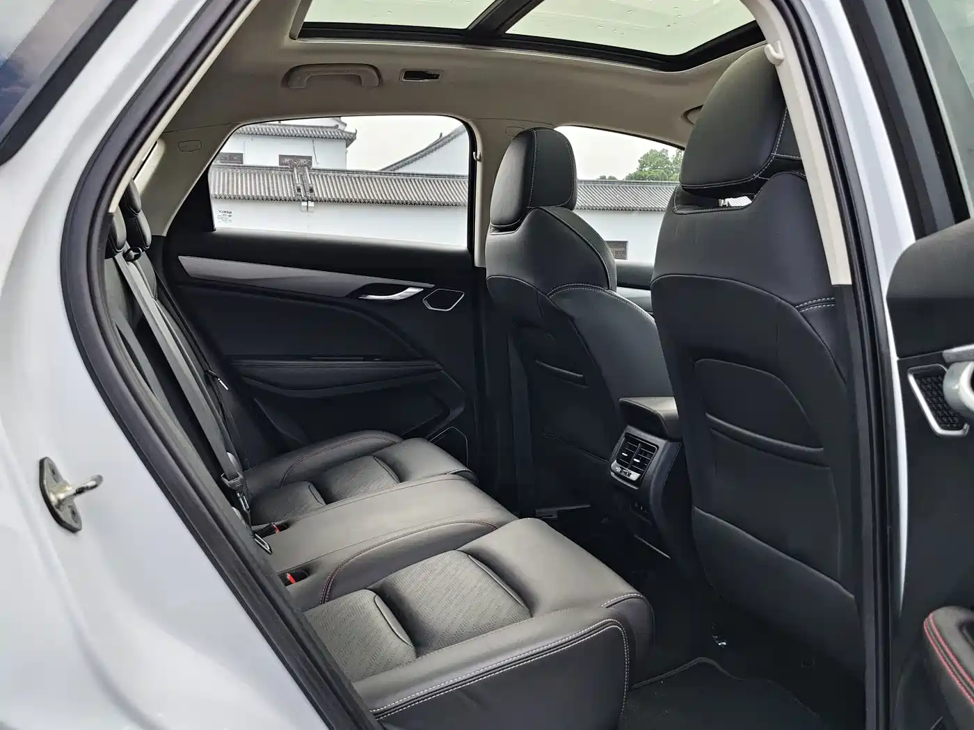 Geely Xingyue S 2023 2021 2.0TD Automatic FWD Lightning Edition