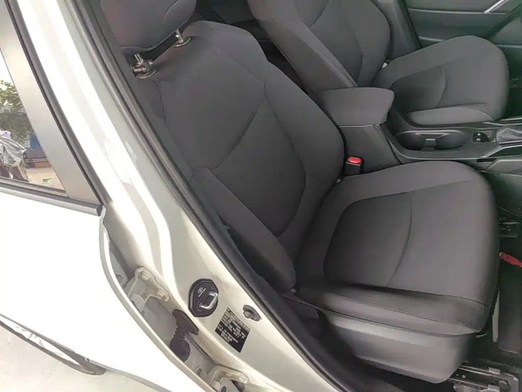 Фото 25 - Toyota Corolla Cross