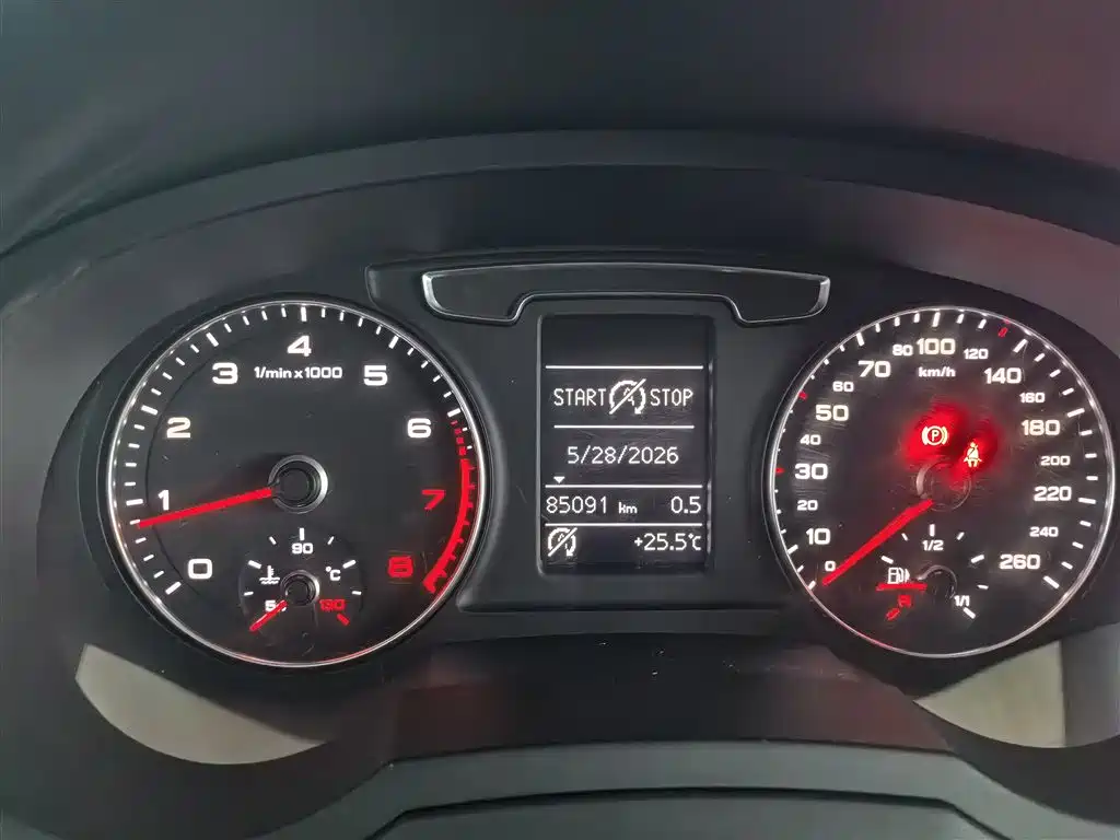 Audi Q3 2017 30 TFSI Style фото 12