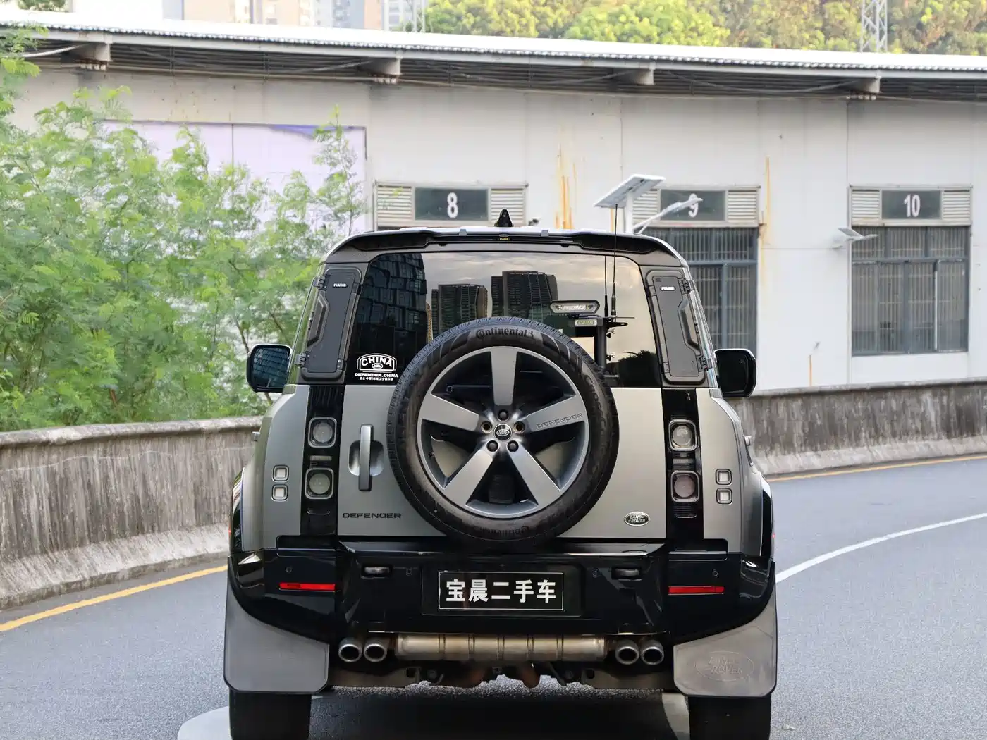 Фото 5 - Land Rover Defender