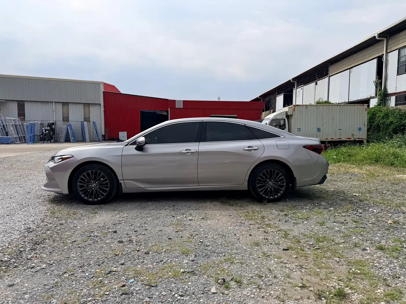 Toyota Avalon 2019 2.0L XLE Premium Edition (China VI) фото 4