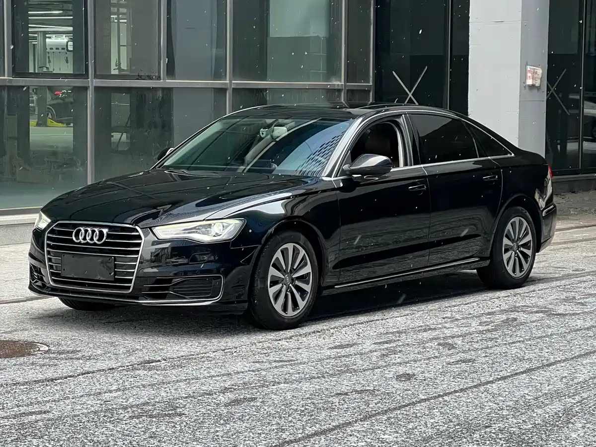 Audi A6L 2016 30 FSI Technology