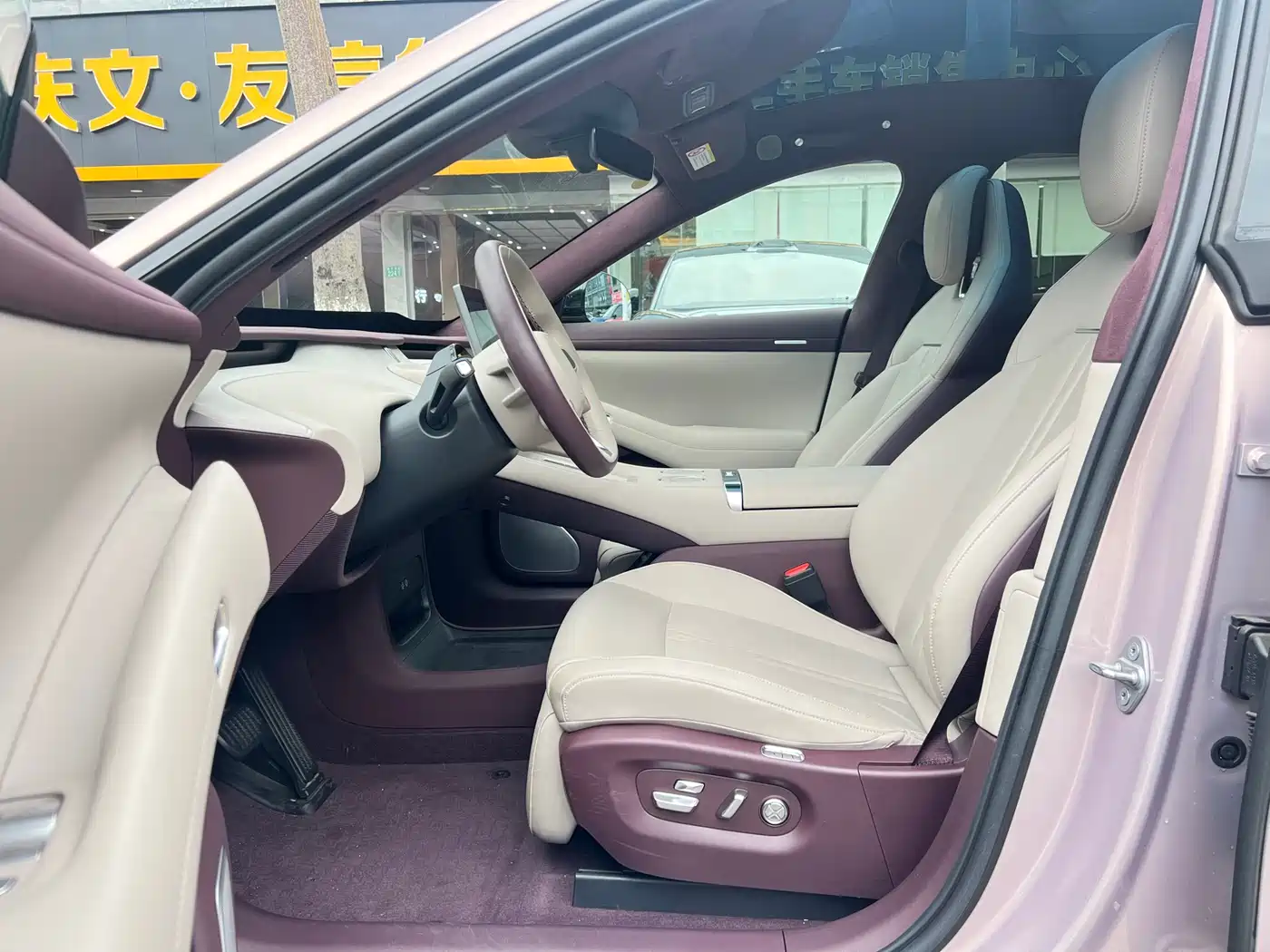Xiaomi Auto Xiaomi YU7 2025 Ultra Long Range High Performance AWD Max Edition фото 7